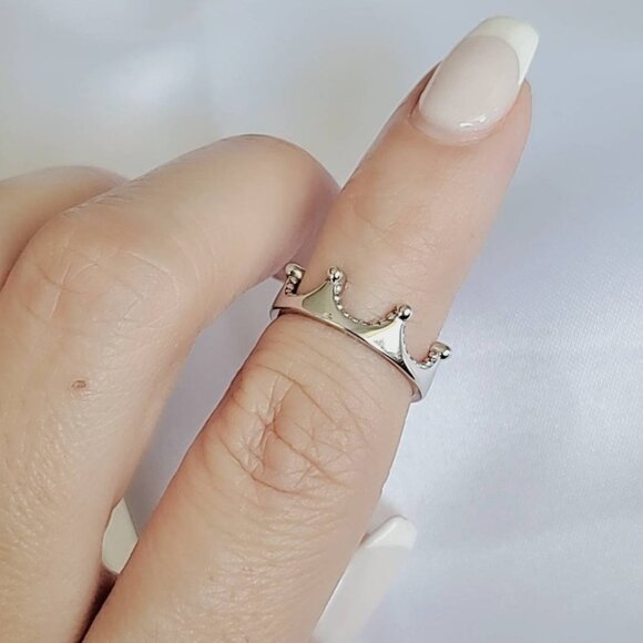 Crown Ring, Sterling Silver Women Ring, 925 Stamped, Thumb Band, non tarnish, - Picture 10 of 10